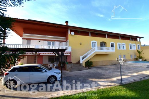 Detached House in Oliva, Valencia
