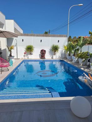 Villa in Torrevieja, Alicante