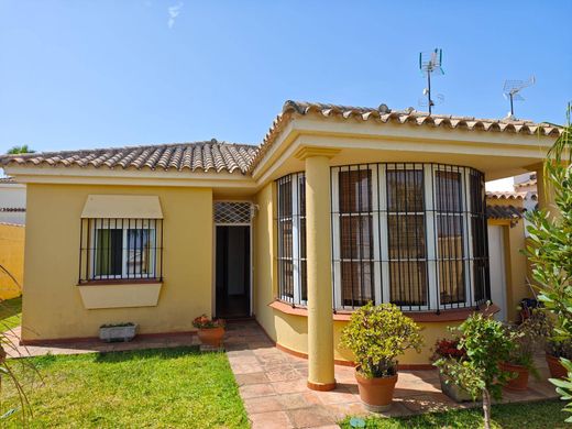 Detached House in Chiclana de la Frontera, Cadiz
