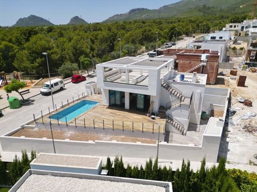 Villa in Polop, Alicante