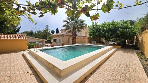 Villa in Alicante, Provinz Valencia