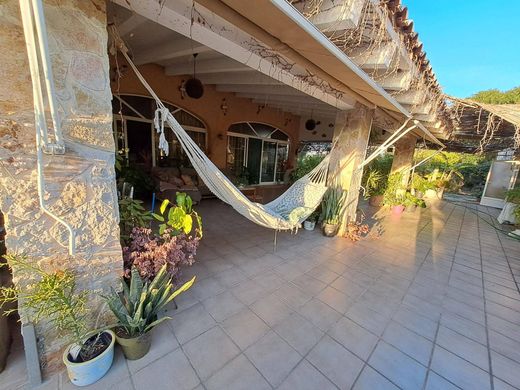 Detached House in Elche, Alicante