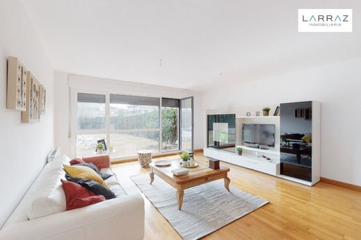 Yarɪ müstakil ev Zuasti, Provincia de Navarra