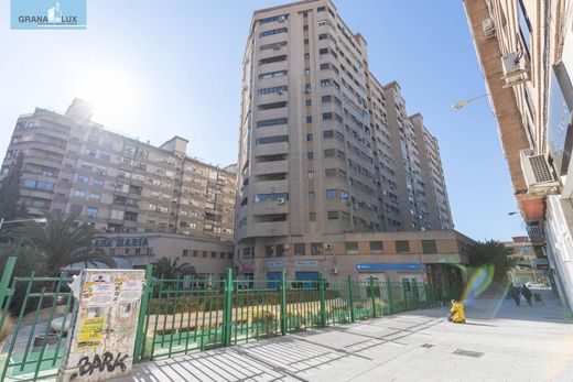 Apartment / Etagenwohnung in Granada, Andalusien