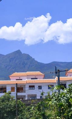 Semidetached House in Güimar, Province of Santa Cruz de Tenerife