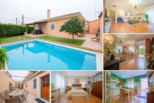 Detached House in Gines, Province of Seville