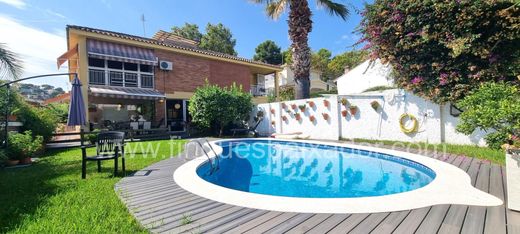 Luxe woning in Castelldefels, Província de Barcelona