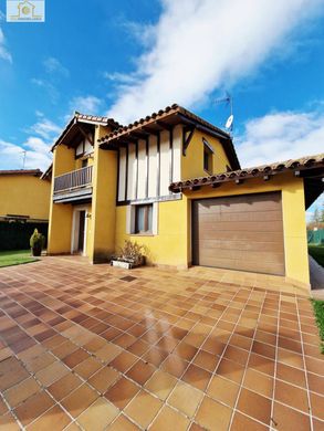 Элитный дом, Villaquilambre, Provincia de León