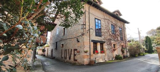 호화 저택 / Alfoz de Lloredo, Provincia de Cantabria