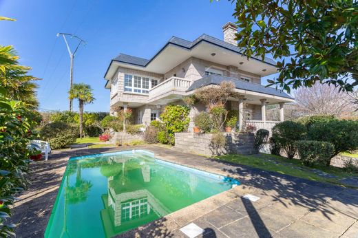 Detached House in Porriño, Pontevedra