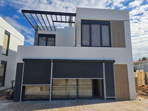 Villa in la Nucia, Alicante