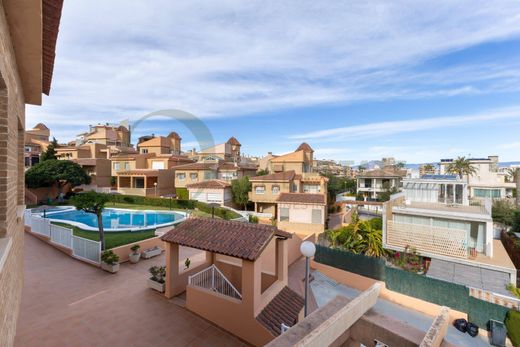 Einfamilienhaus in San Juan de Alicante, Alicante