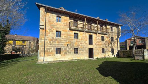 Luxury home in Campoo de Yuso, Province of Cantabria