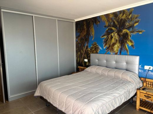 Vrijstaand huis in San Juan de los Terreros, Almería