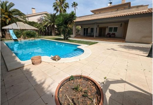 Luxury home in Elda, Alicante
