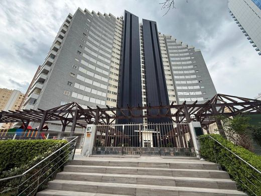 Apartment / Etagenwohnung in Calp, Alicante