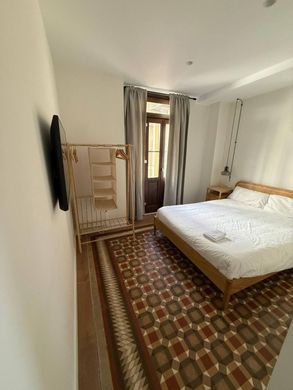 Apartment / Etagenwohnung in Valencia, Provinz Valencia