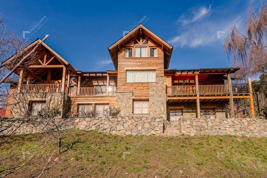 Hotel w San Martín de los Andes, Departamento de Lácar