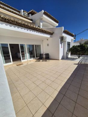Piso / Apartamento en Benalmádena, Málaga