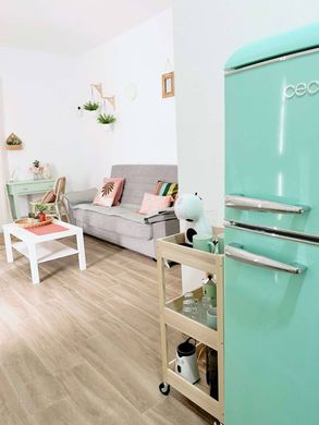 아파트 / Lomo de Arico, Provincia de Santa Cruz de Tenerife