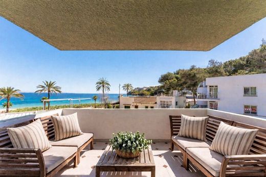 Apartment / Etagenwohnung in Calvià, Balearen Inseln