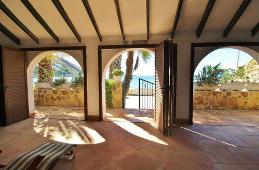 Einfamilienhaus in Moraira, Alicante