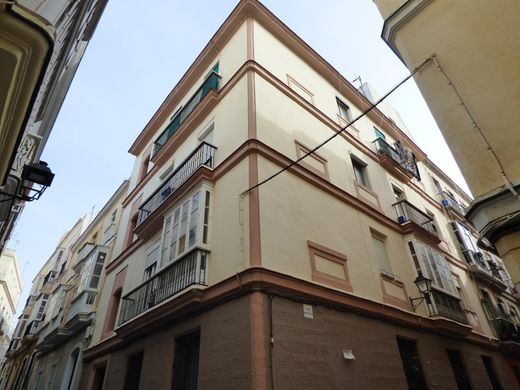 Wohnkomplexe in Cádiz, Andalusien