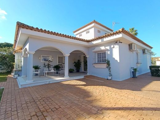Detached House in Chiclana de la Frontera, Cadiz