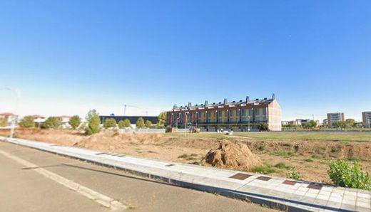 Detached House in León, Leon