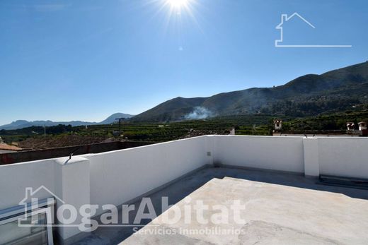 Luxury home in Adsubia, Alicante