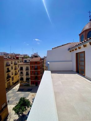 Penthouse in Valencia