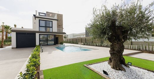 Villa in Playas de Orihuela, Provincia de Alicante