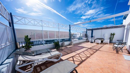 Apartment / Etagenwohnung in Tías, Provinz Las Palmas