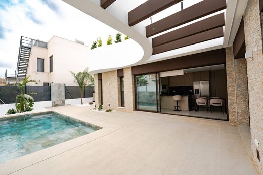 Penthouse in Almoradí, Alicante
