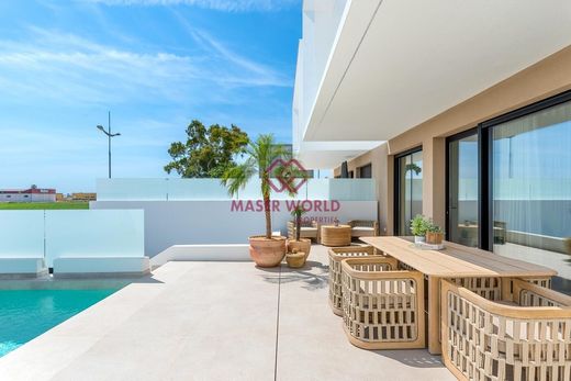 Twee-onder-een-kapwoning in Dolores, Provincia de Alicante