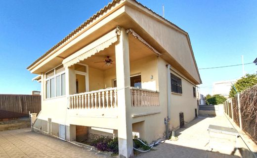 Vrijstaand huis in Vilanova i la Geltrú, Província de Barcelona