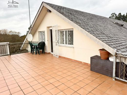 Detached House in Oleiros, Provincia da Coruña