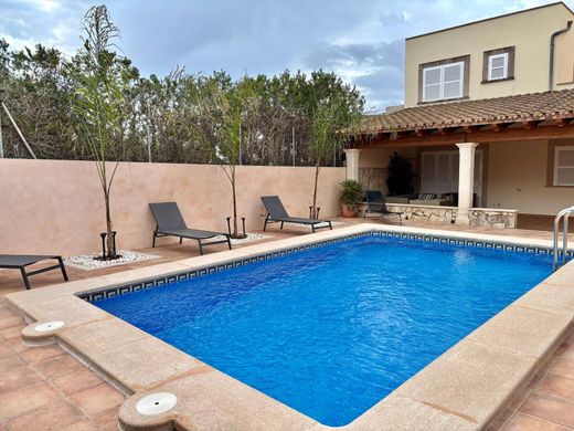 Dom jednorodzinny w Llucmajor, Illes Balears