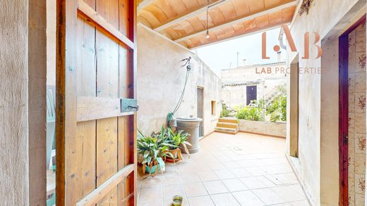 Luxury home in Llubí, Province of Balearic Islands