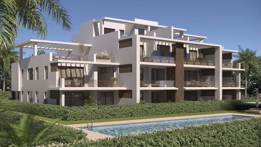Apartment / Etagenwohnung in Estepona, Málaga