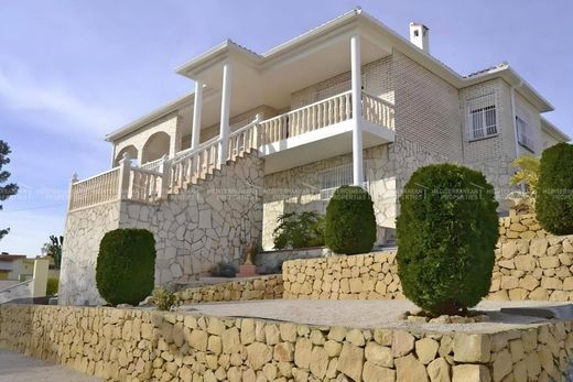 Detached House in la Nucia, Alicante