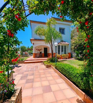 Detached House in Chiclana de la Frontera, Cadiz