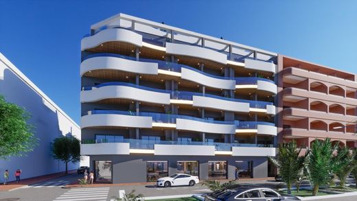 Piso / Apartamento en Torrevieja, Provincia de Alicante
