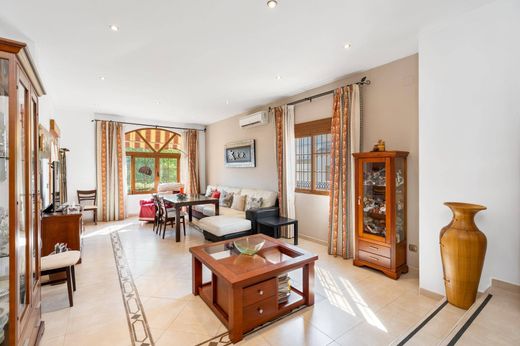 Dom jednorodzinny w Ogíjares, Provincia de Granada