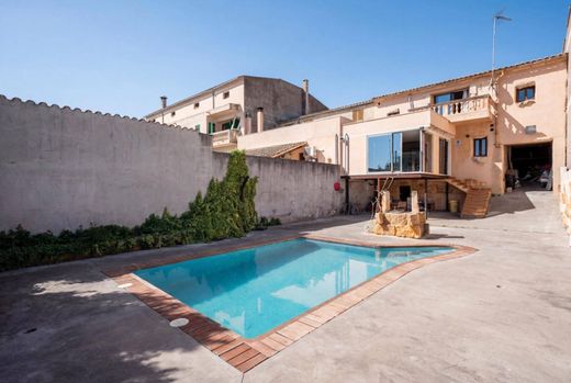 Luxury home in Vilafranca de Bonany, Province of Balearic Islands