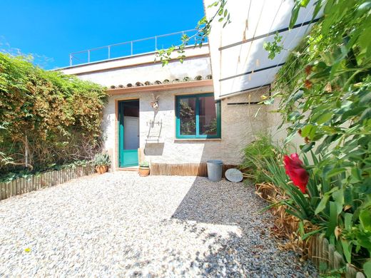 Luxury home in Esparreguera, Province of Barcelona
