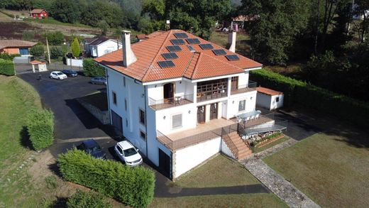 호화 저택 / Santullano, Province of Asturias