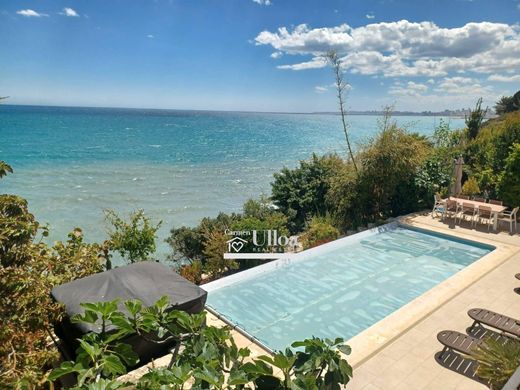 Villa en alquiler Alicante