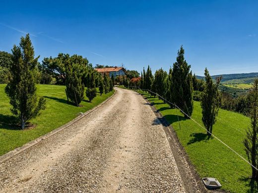 Участок, Ruiloba, Provincia de Cantabria