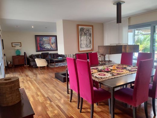 Willa wielorodzinna w Alcalá de Guadaira, Provincia de Sevilla